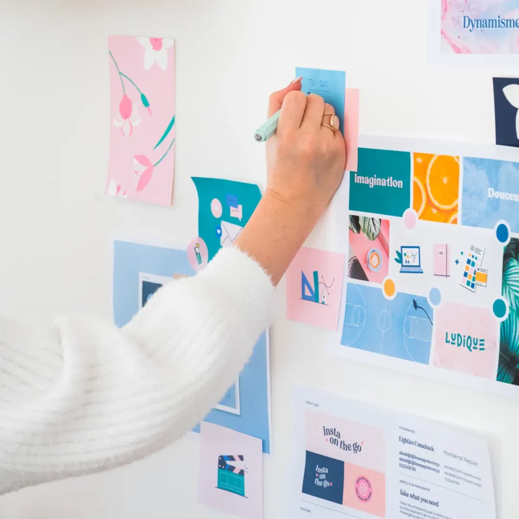 Recherche inspiration création identité visuelle - Création par Julie Goudier, Designer de marque à Nantes